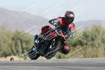 media/Dec-01-2025-Moto Forza (Mon) [[2daa91e15f]]/2-Intermediate Group/Session 2 Turn 9 Entry/